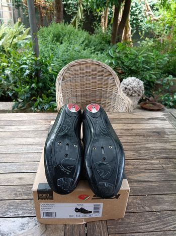 Used Sidi Genius 10 TG 44.5 bike — image 3 of 5