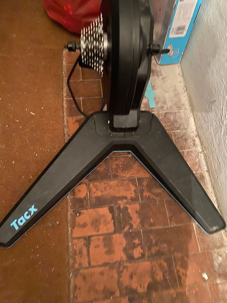 Used Tacx FLUX 2 Smart Trainer 2024 bike — image 3 of 3