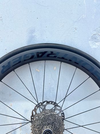 Used Bontrager Aeolus Elite 50 Carbon OCLV Tubeless Ready 2024 bike — image 4 of 9