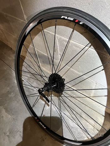 Used Shimano RS11 Wheelset bike — image 5 of 6