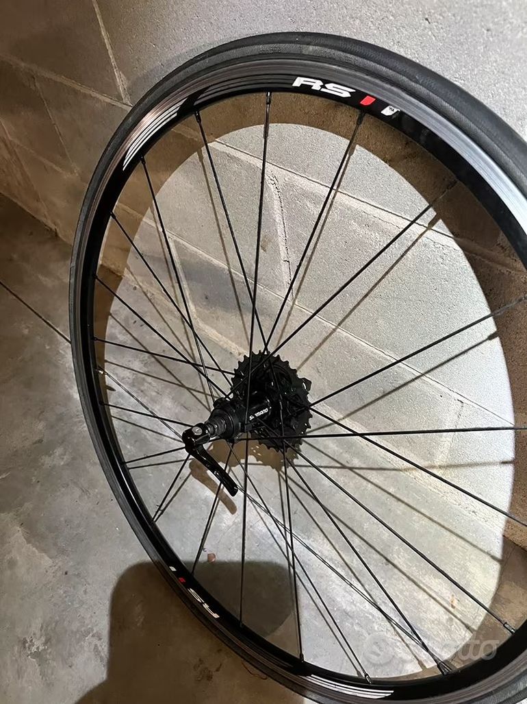 Used Shimano RS11 Wheelset bike — image 5 of 6