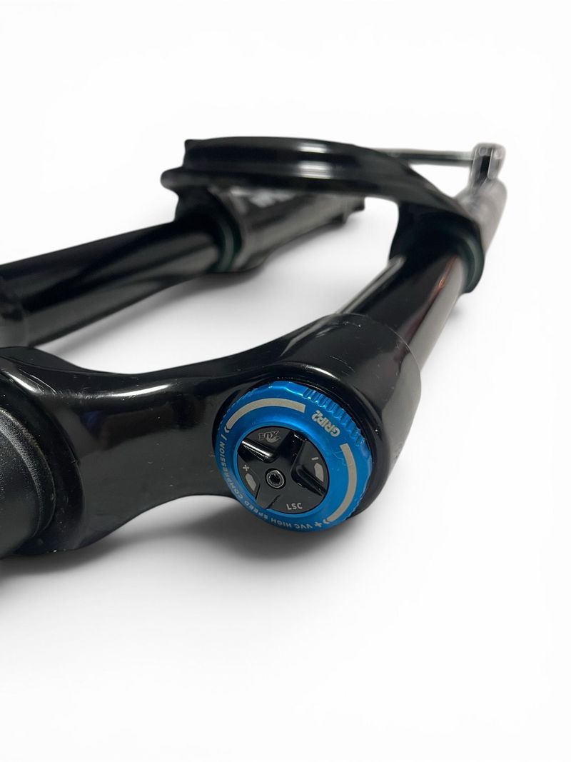 Used Fox 36 Performance Elite Grip2 2021 bike — image 7 of 8