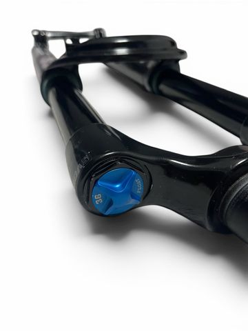 Used Fox 36 Performance Elite Grip2 2021 bike — image 8 of 8