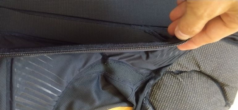 Used Ion Field Armor Compression Shirt bike — image 8 of 8