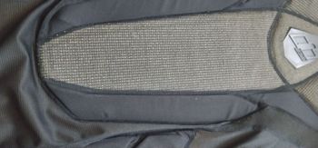 Used Ion Field Armor Compression Shirt bike — image 7 of 8