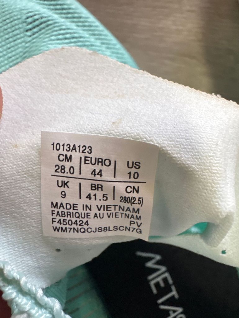 Used Asics METASPEED SKY PARIS 2025 bike — image 2 of 5