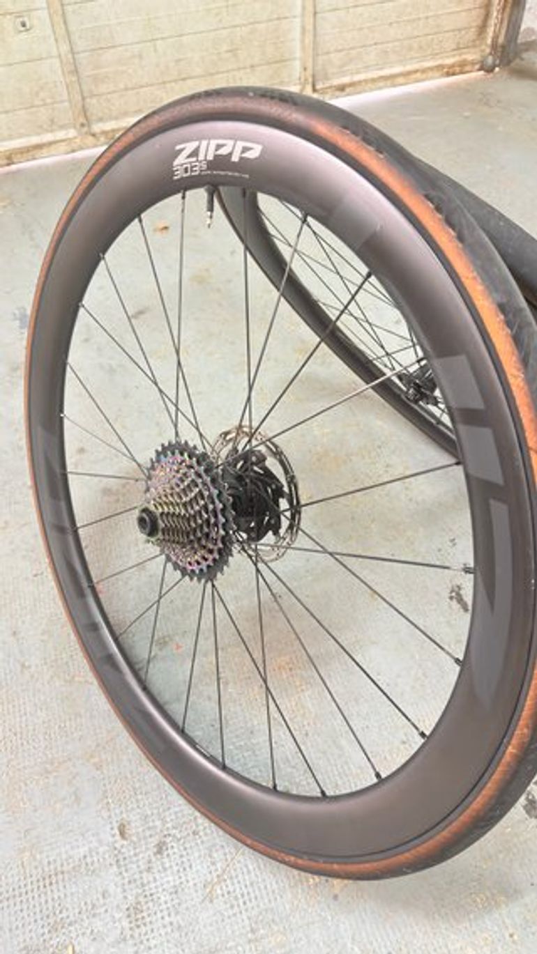 Used Zipp 303S bike — image 1 of 3