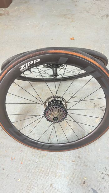 Used Zipp 303S bike — image 3 of 3
