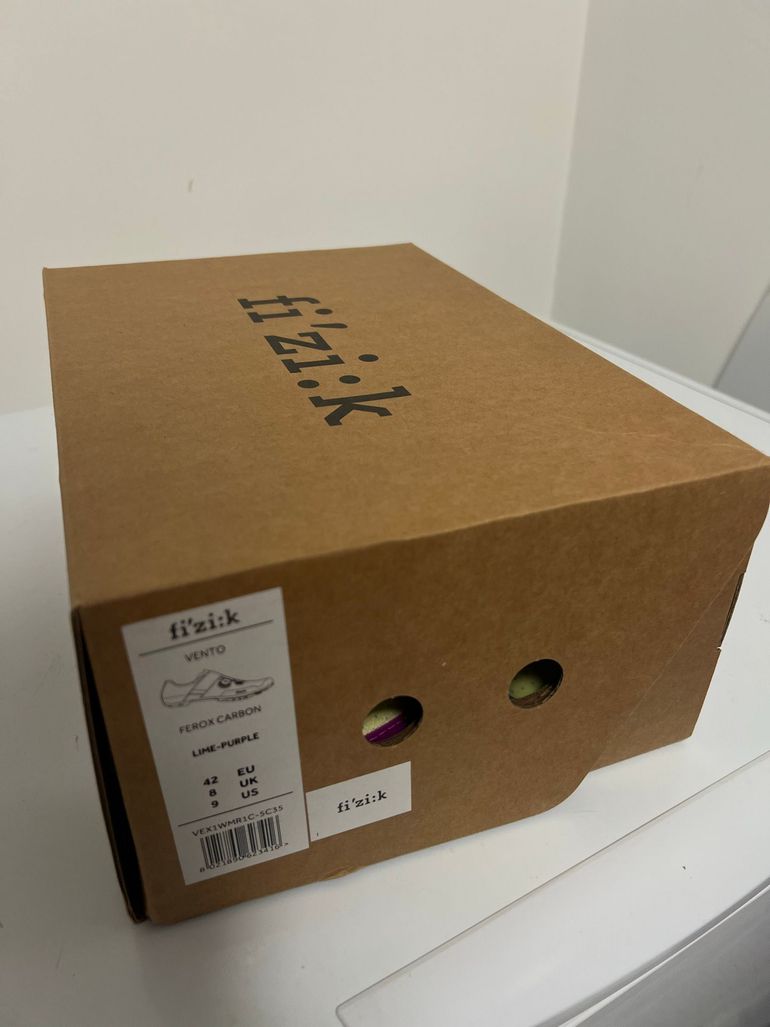 Used Fizik Vento Ferox Carbon 2026 bike — image 5 of 5