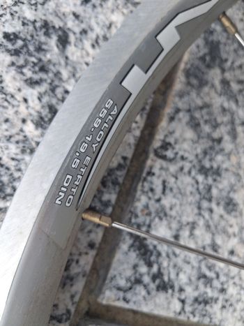 Used GIPIEMME 26 MTB Wheels Pair bike — image 6 of 7
