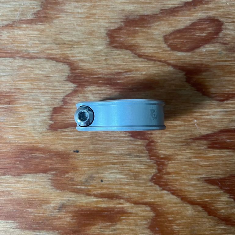 Used Wolf Tooth Seatpost Clamp with Bolt Closure 2026 bike — image 4 of 7
