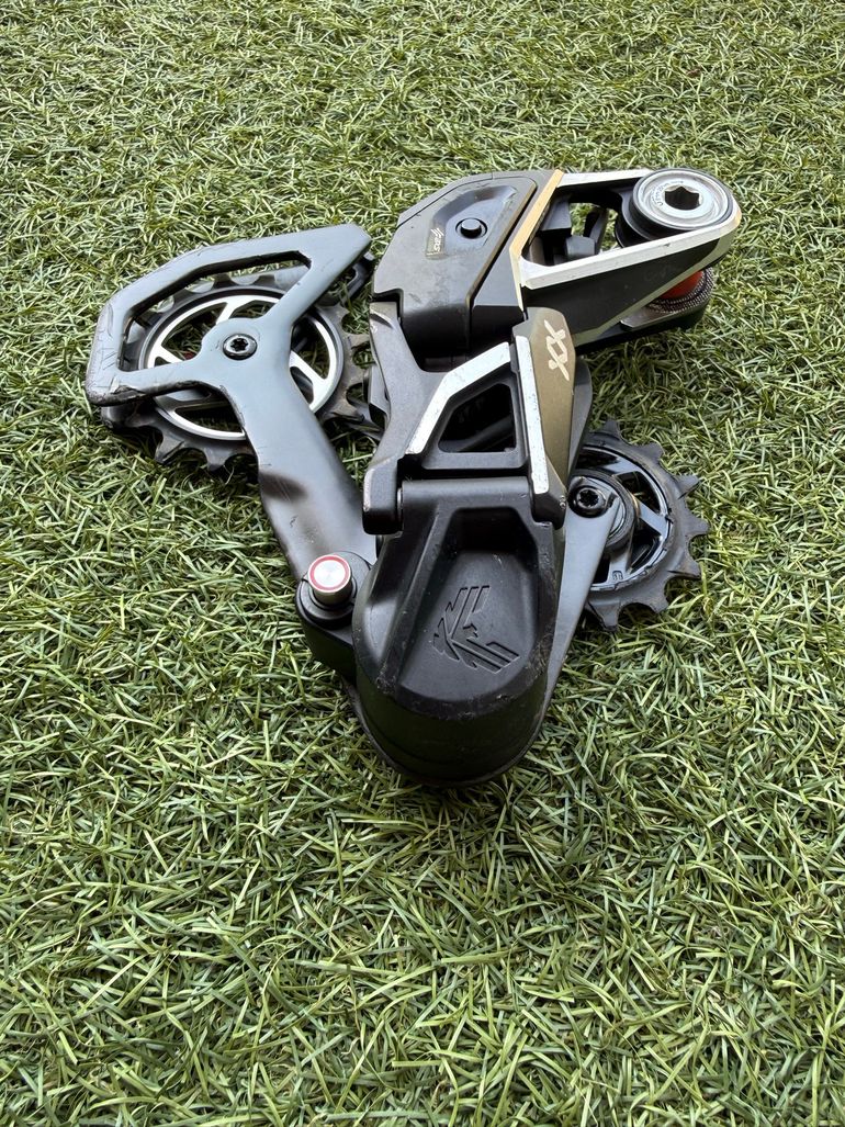 Used Sram XX SL T-Type Axs 12V 2026 bike — image 3 of 6