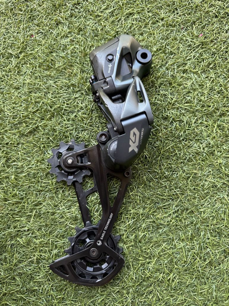 Used Sram GX Axs 12V 2025 bike — image 5 of 6