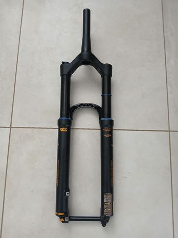 Used Öhlins RFX36 M2 150mm 2026 bike — image 2 of 7