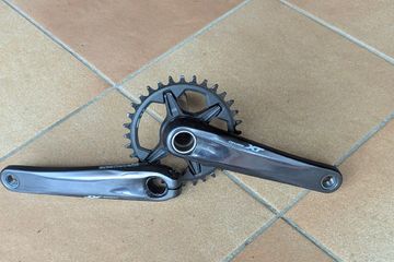 Brugt Shimano XT Crank Drivetrain & Pedals