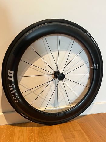 Used Dt Swiss ARC 1400 DICUT 60+80mm Carbon Wheelset 2020 bike — image 2 of 6