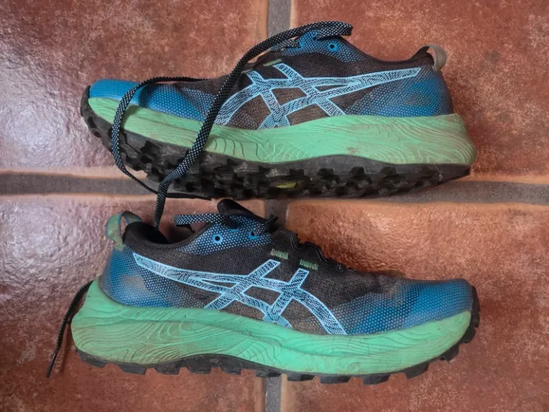 Used Asics Trabuco 12 bike — image 2 of 14