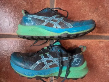 Used Asics Trabuco 12 Running Shoes