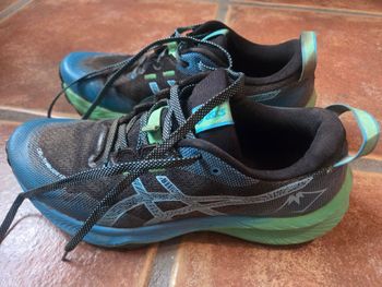 Used Asics Trabuco 12 bike — image 9 of 14