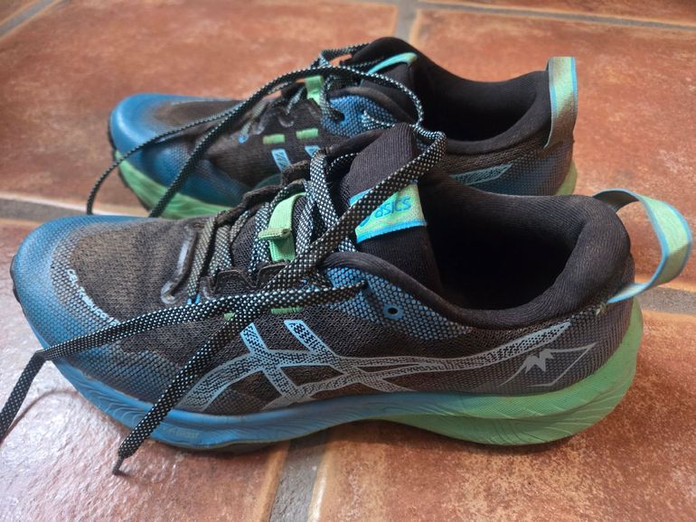 Used Asics Trabuco 12 bike — image 9 of 14