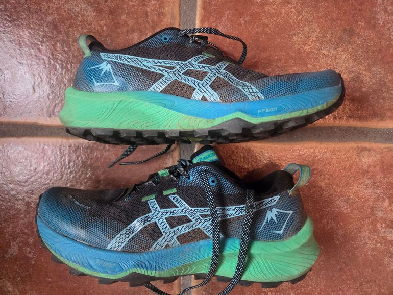 Used Asics Trabuco 12 bike — image 7 of 14