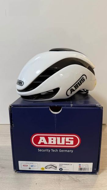 Used ABUS GameChanger 2.0 MIPS Helmet 2025 bike