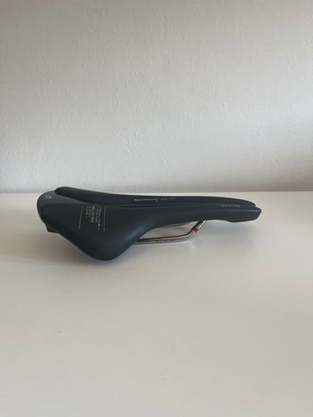 Used Prologo Nago R4 Pas Saddle 2025 bike — image 2 of 5