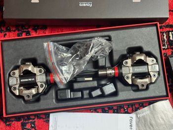Used Favero Assioma PRO MX-2 Dual-sided MTB Power Meter Pedals 2025 bike — image 2 of 7