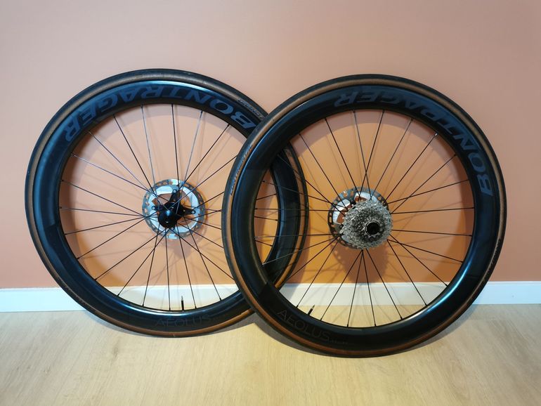 Used Bontrager Aeolus RSL 51 TLR Disc Wheelset bike — image 2 of 2