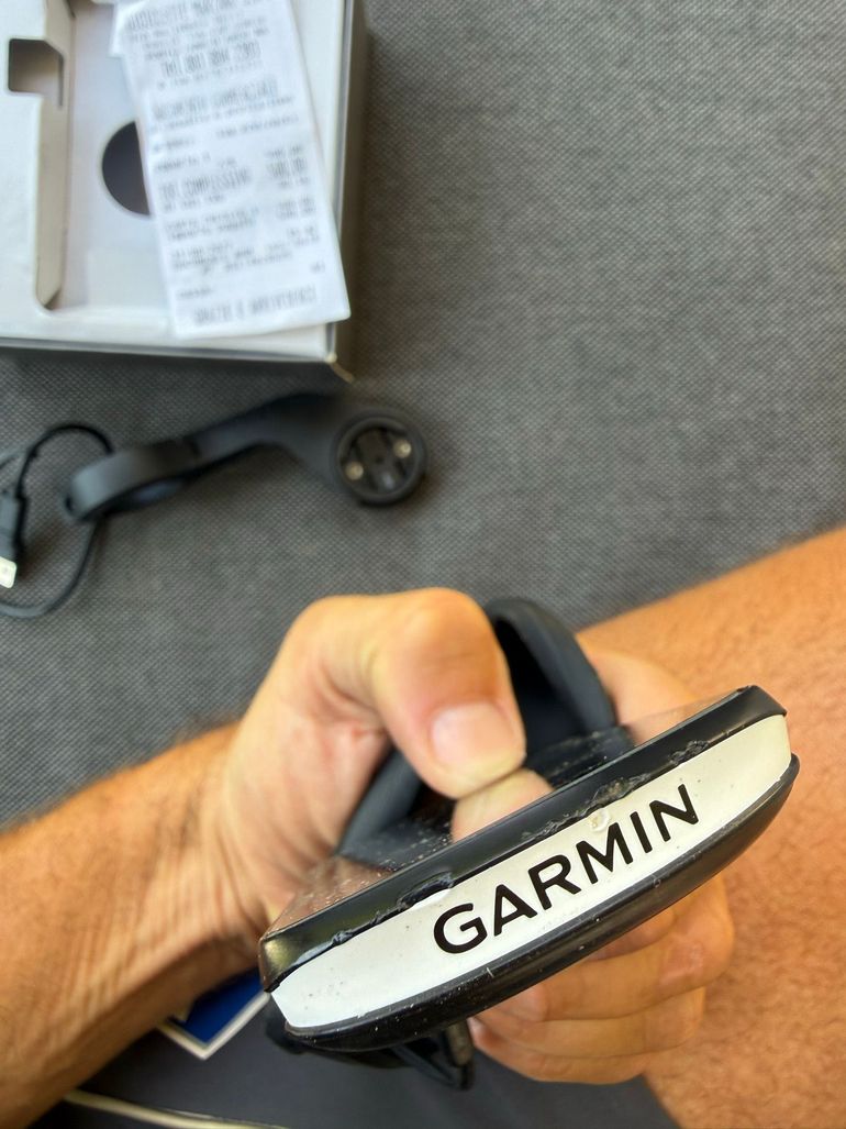 Used Garmin Edge 1040 GPS Bike Computer 2022 bike — image 2 of 3