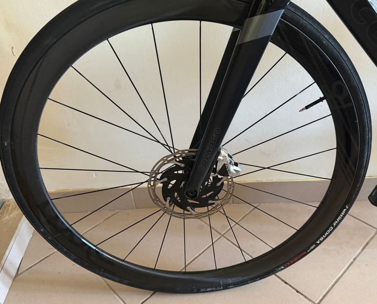 Used Deda Elementi RS4DB Carbon Disc Road Wheelset bike — image 1 of 4
