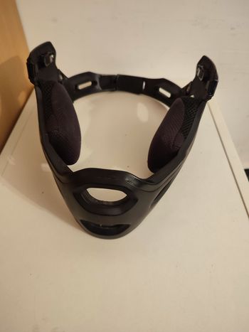 Used Bell Super 3R MIPS Helmet bike — image 3 of 5
