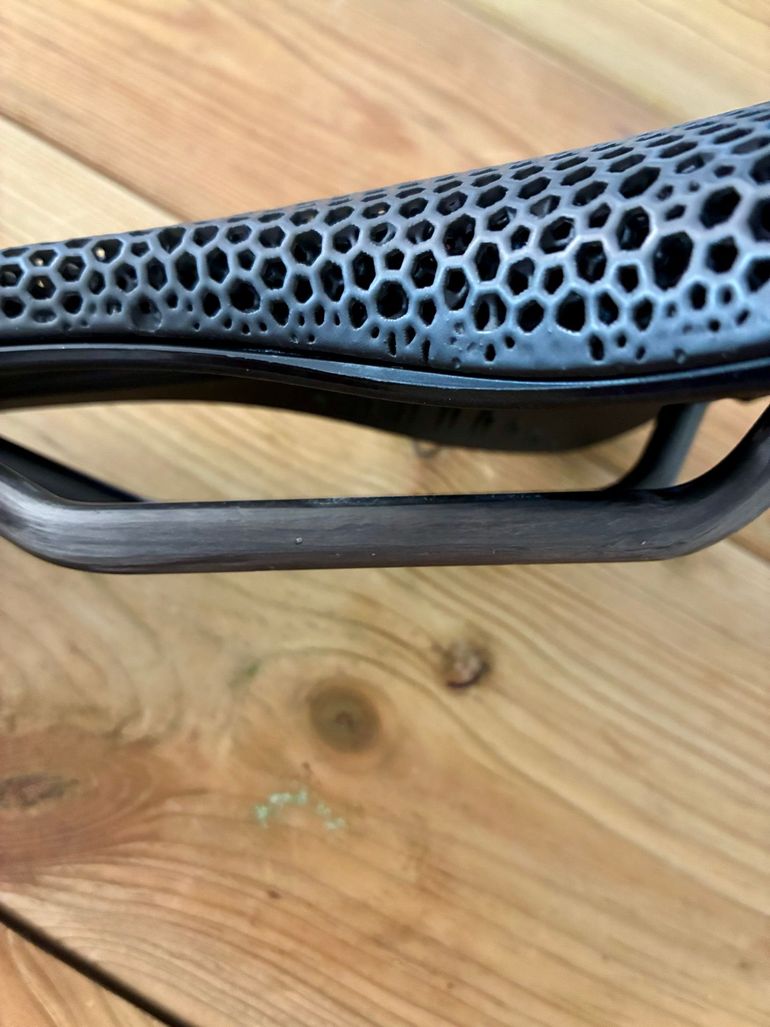 Used Fizik ANTARES R1 Versus Evo Adaptive 149mm 2025 bike — image 5 of 7