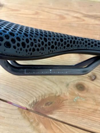 Used Fizik ANTARES R1 Versus Evo Adaptive 149mm 2025 bike — image 3 of 7
