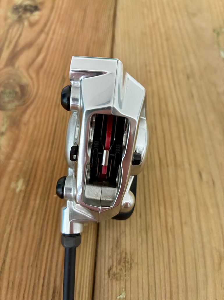 Used Sram RED AXS E1 Flat Mount 2000mm 12V Lever and Rear Caliper 2026 bike — image 5 of 6