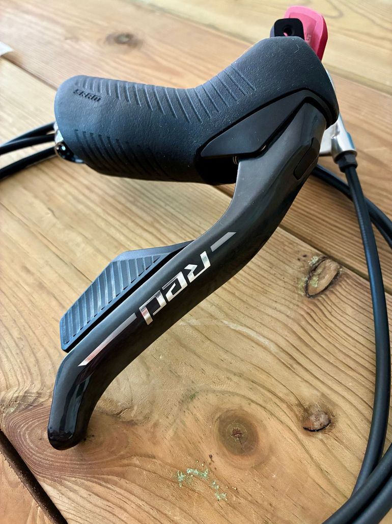 Used Sram RED AXS E1 Flat Mount 2000mm 12V Lever and Rear Caliper 2026 bike — image 1 of 6