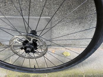Used Fulcrum Rapid Red 900 + 2xPirelli Cinturato All Road 700x40 + Disk Rotors + Lezyne Tubeless Valves bike — image 2 of 6