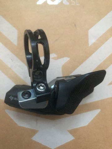 Brugt Sram XX1 Eagle AXS Controller Drivetrain & Pedals