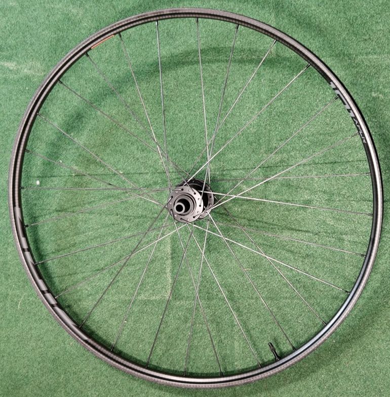 Used Zipp 101 XPLR Carbon 700 C Laufrad hinten XDR Gravel bike — image 2 of 8