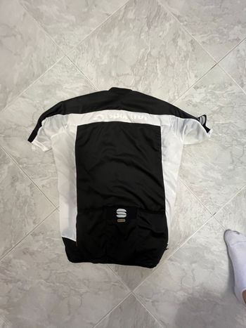 Used Sportful Maglia Pista 2024 bike — image 4 of 4