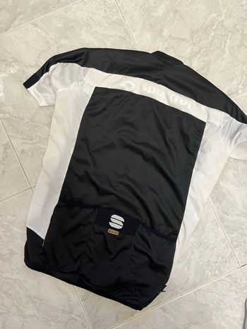 Used Sportful Maglia Pista 2024 bike — image 3 of 4