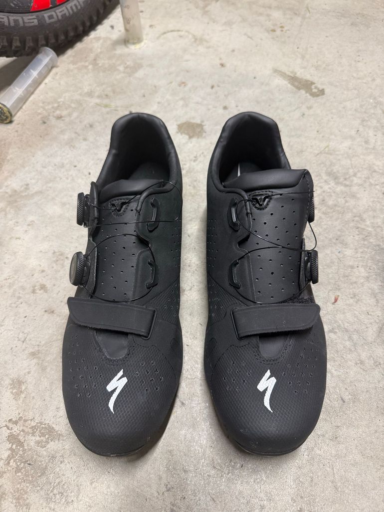 Used Specialized torch 3.0 2025 bike — image 1 of 5