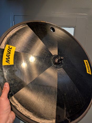 Used Mavic Comete Track RIO Rear Wheel 2016 bike — image 4 of 6