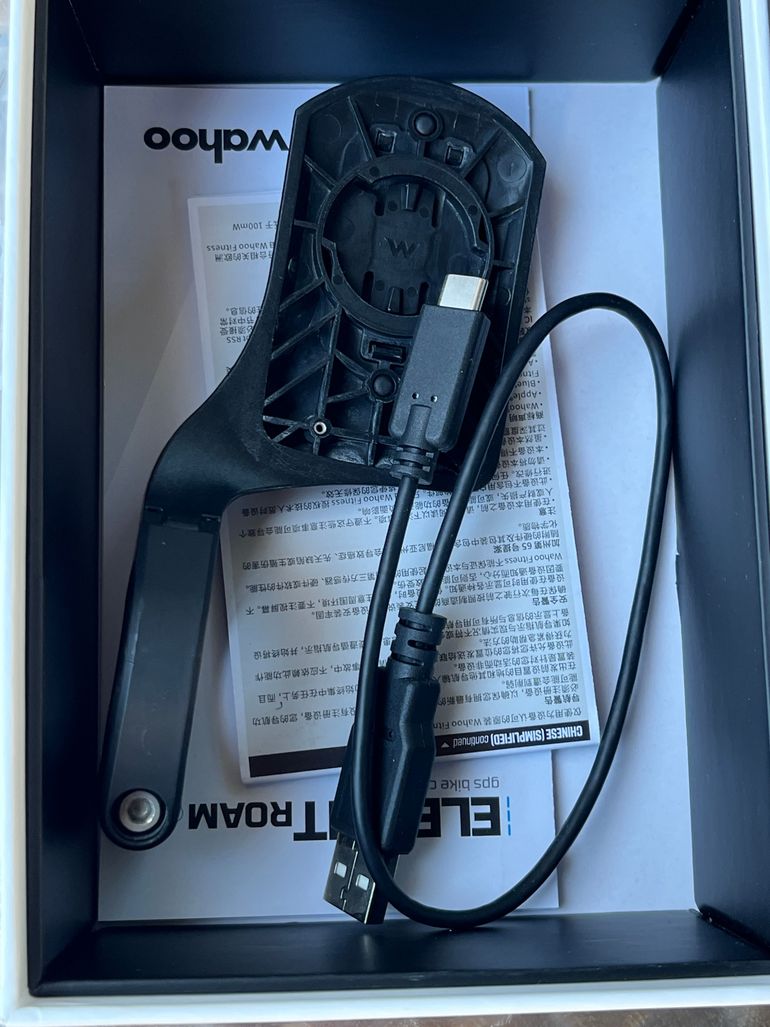 Used Wahoo ELEMNT ROAM V2 GPS Bike Computer 2022 bike — image 10 of 10
