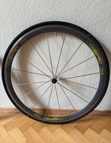 Mavic Cosmic Pro Carbon Wheelset bike usato — immagine 2 di 8
