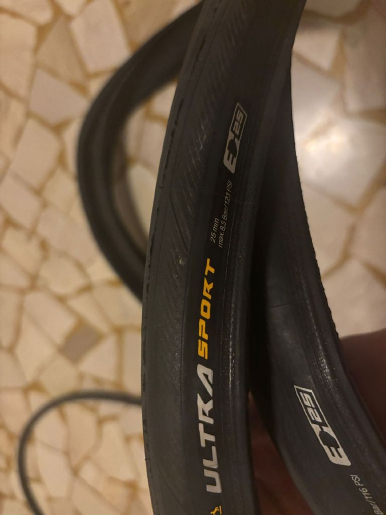 Used Continental Ultra Sport 3 bike — image 6 of 6