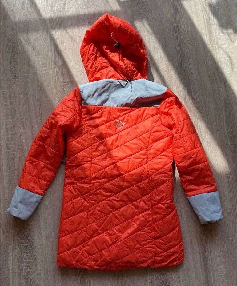 Used Norrona Lofoten Primaloft 80 Anorak bike — image 2 of 2