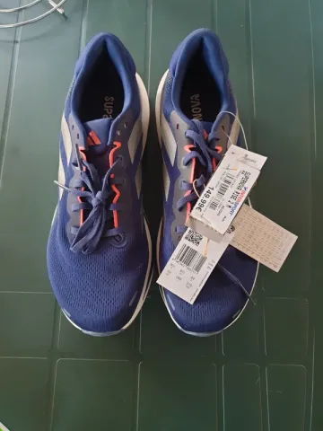 Used Supernova Rise 2 Running Shoes
