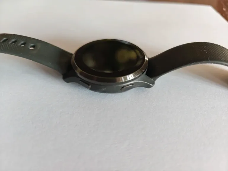 Used Garmin Venu 2S bike — image 5 of 8