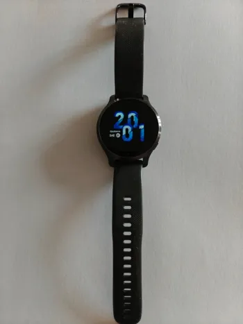 Used Garmin Venu 2S bike — image 2 of 8